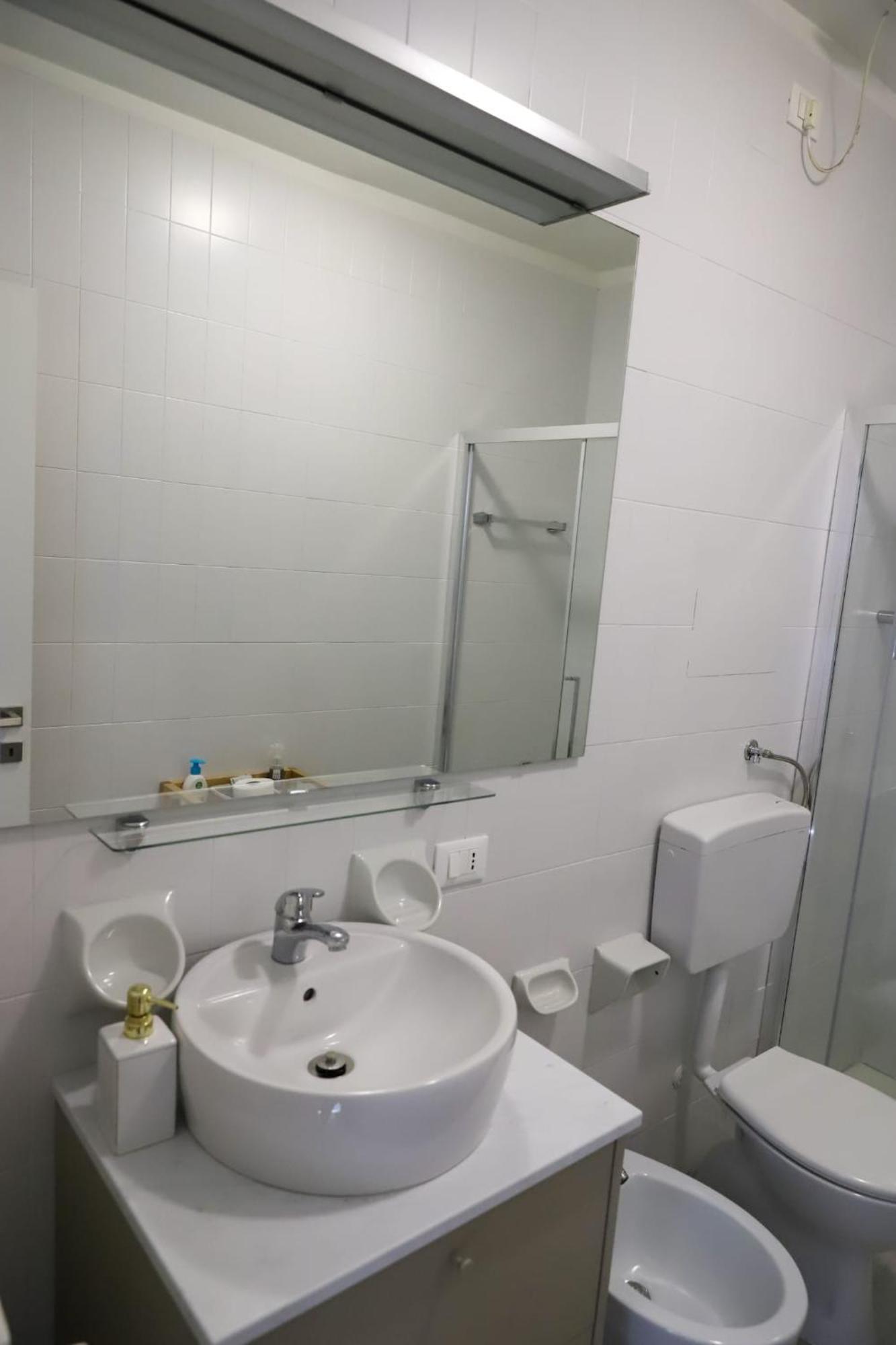 Apartment Bologna City Center Train Station Luaran gambar